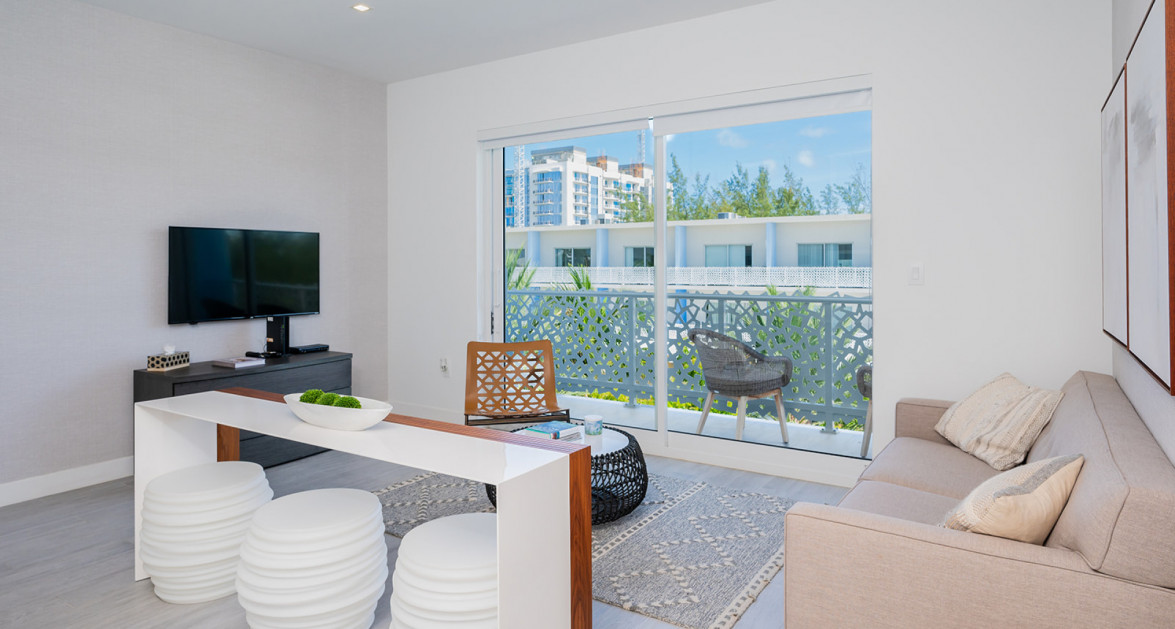 The Grove Top Floor Condo - Image 12