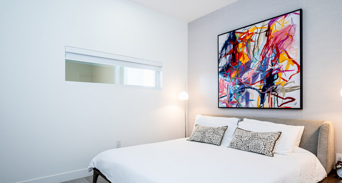 The Grove Top Floor Condo - Image 14