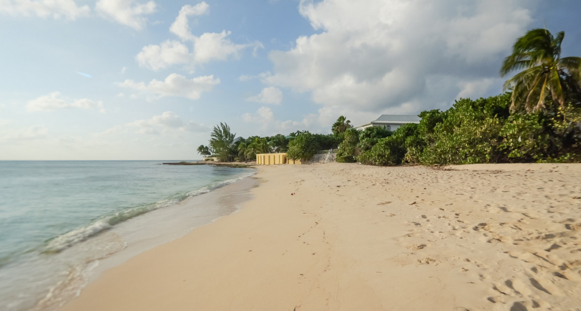 THE MANTRAS #33 (SOUTH SOUND TOWNHOME w/ CUSTOM BACK GARDEN) - Image 29