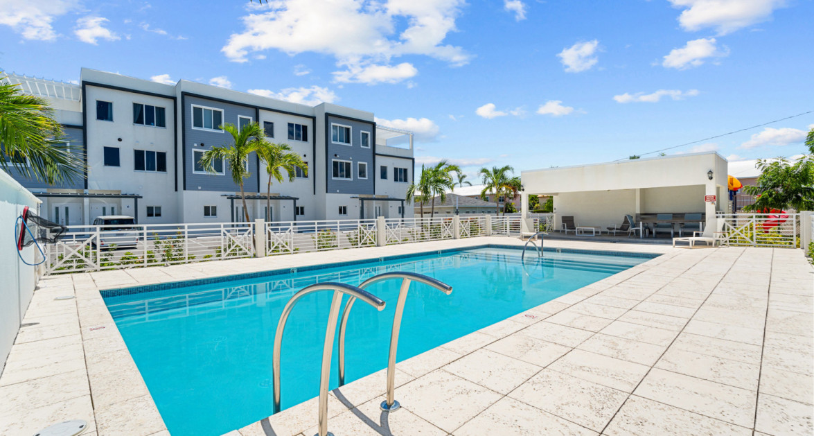 THE MANTRAS #33 (SOUTH SOUND TOWNHOME w/ CUSTOM BACK GARDEN) - Image 27