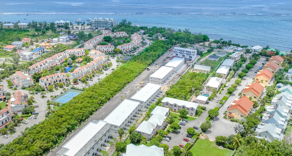 THE MANTRAS #33 (SOUTH SOUND TOWNHOME w/ CUSTOM BACK GARDEN) - Image 24