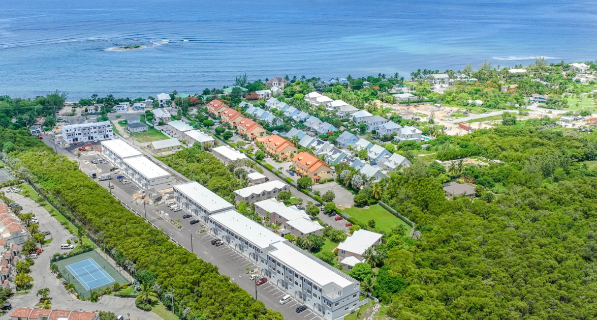 THE MANTRAS #33 (SOUTH SOUND TOWNHOME w/ CUSTOM BACK GARDEN) - Image 23