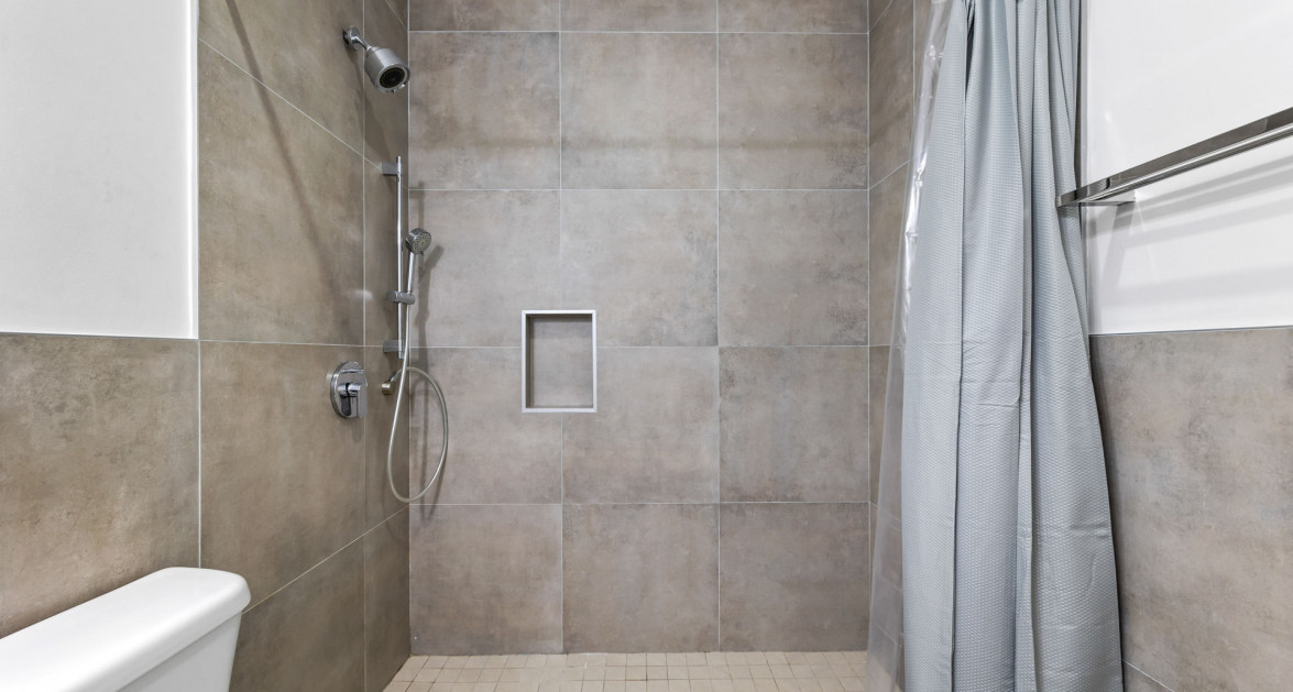 THE MANTRAS #36 (2 BED, 2.5 BATH SOUTH SOUND TOWNHOME) - Image 23