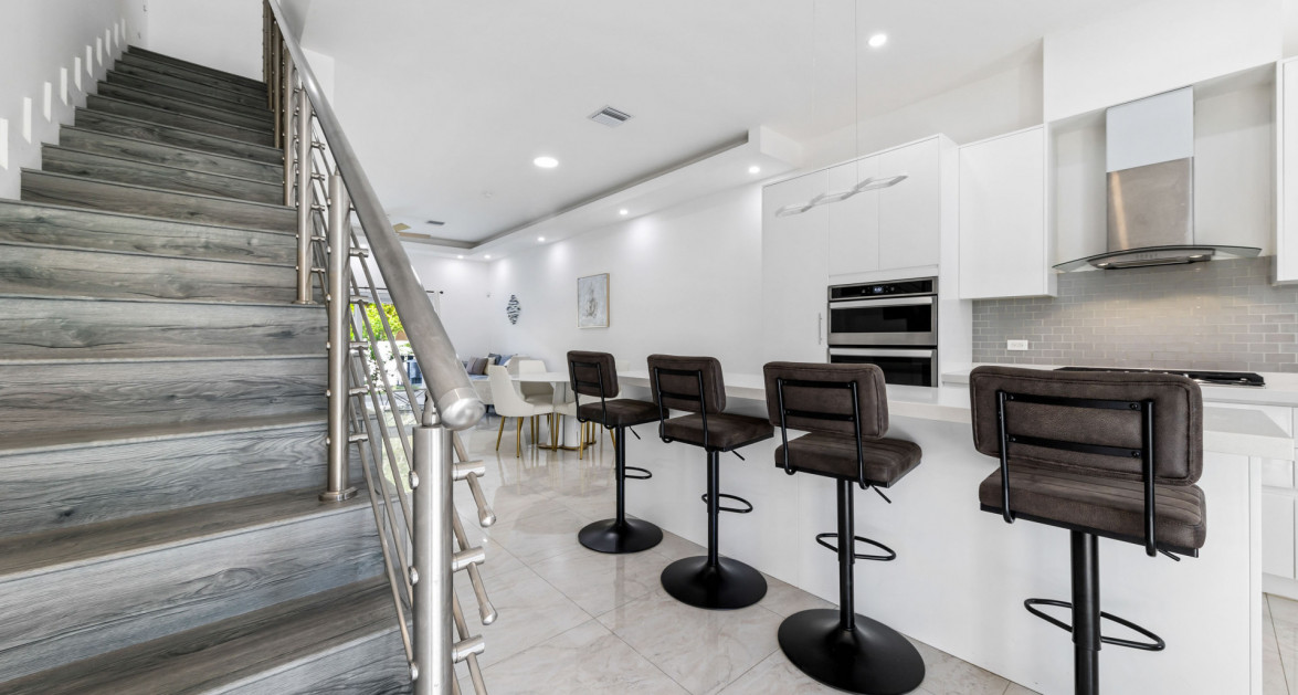 THE MANTRAS #36 (2 BED, 2.5 BATH SOUTH SOUND TOWNHOME) - Image 11