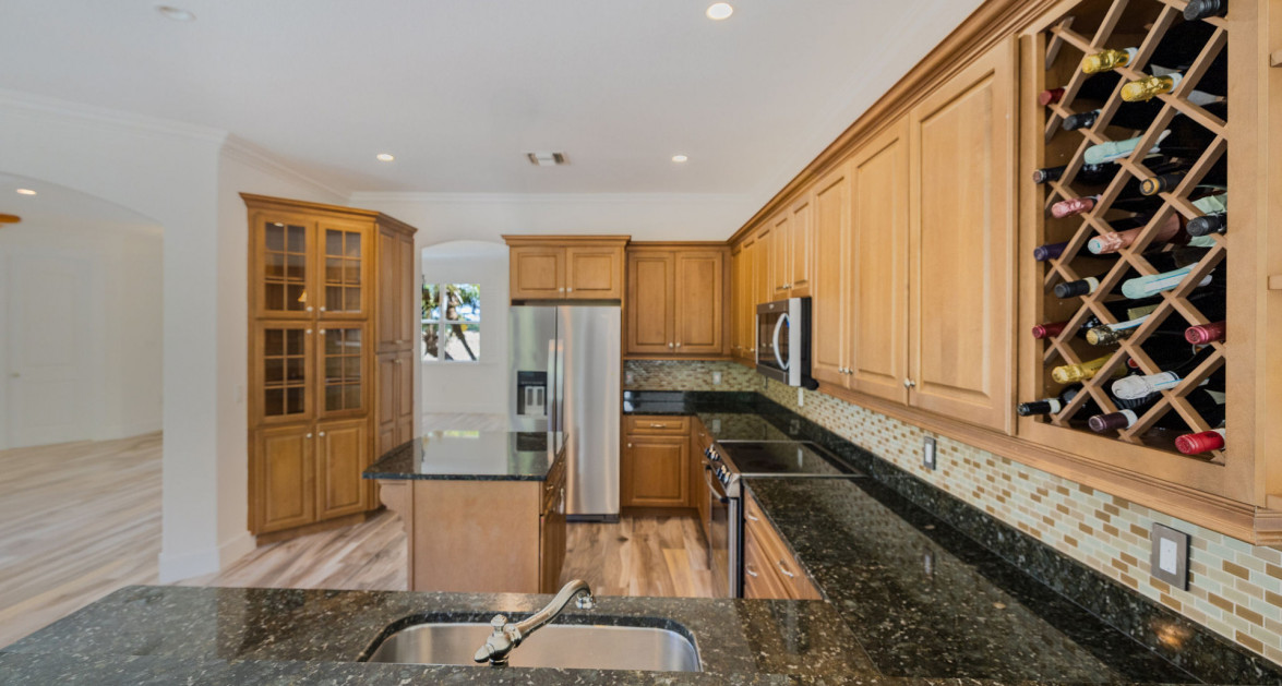 The Shores Family Home - Image 10