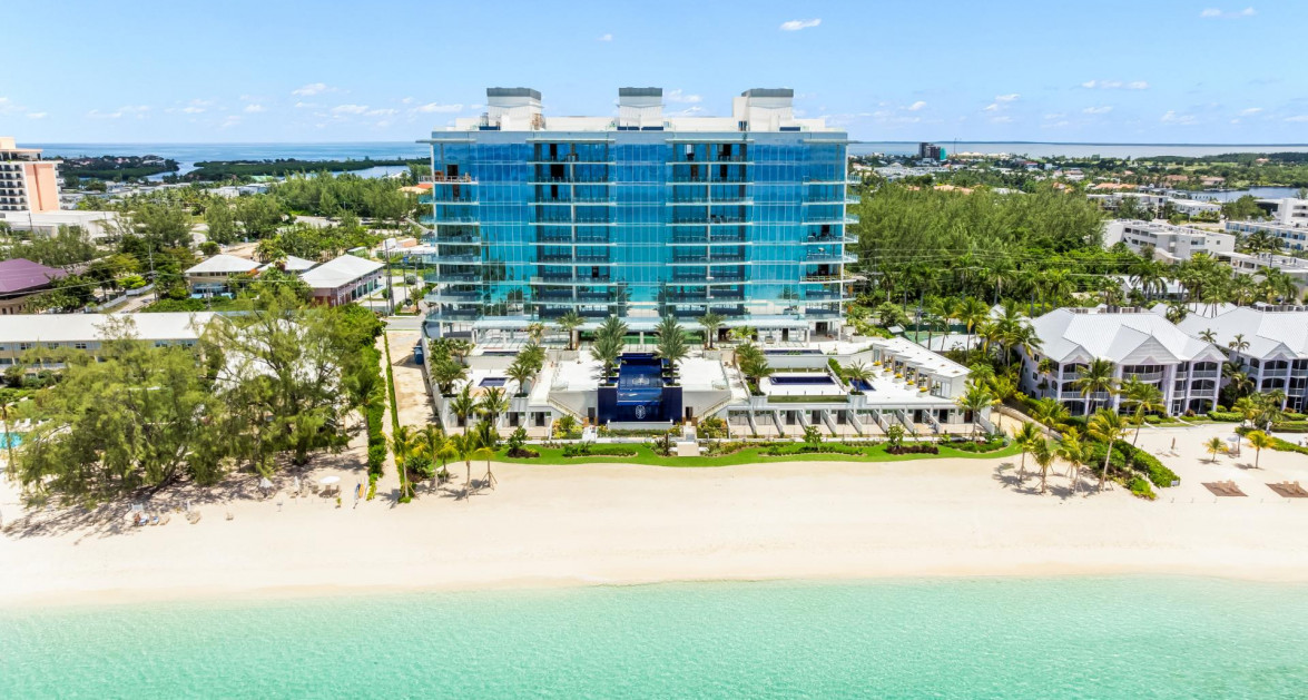 The Watermark - Best Views Of Beach & Sea - Image 1