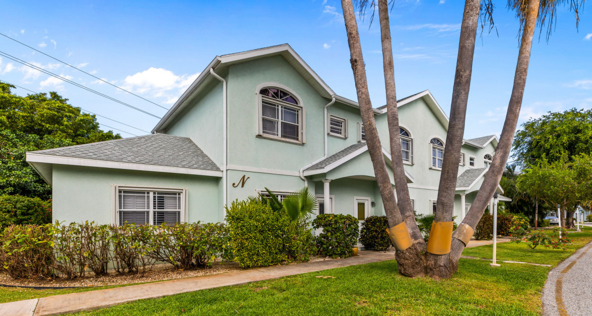 Three Bedroom at Secret Garden | South Sound