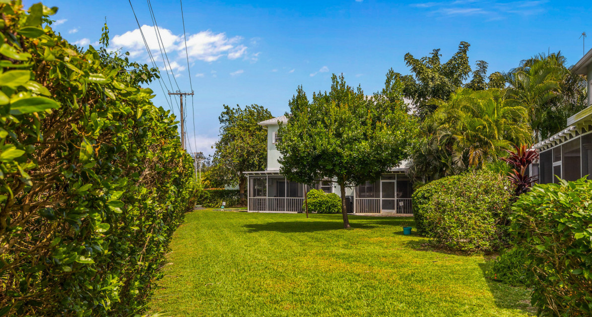 Three Bedroom at Secret Garden | South Sound - Image 8