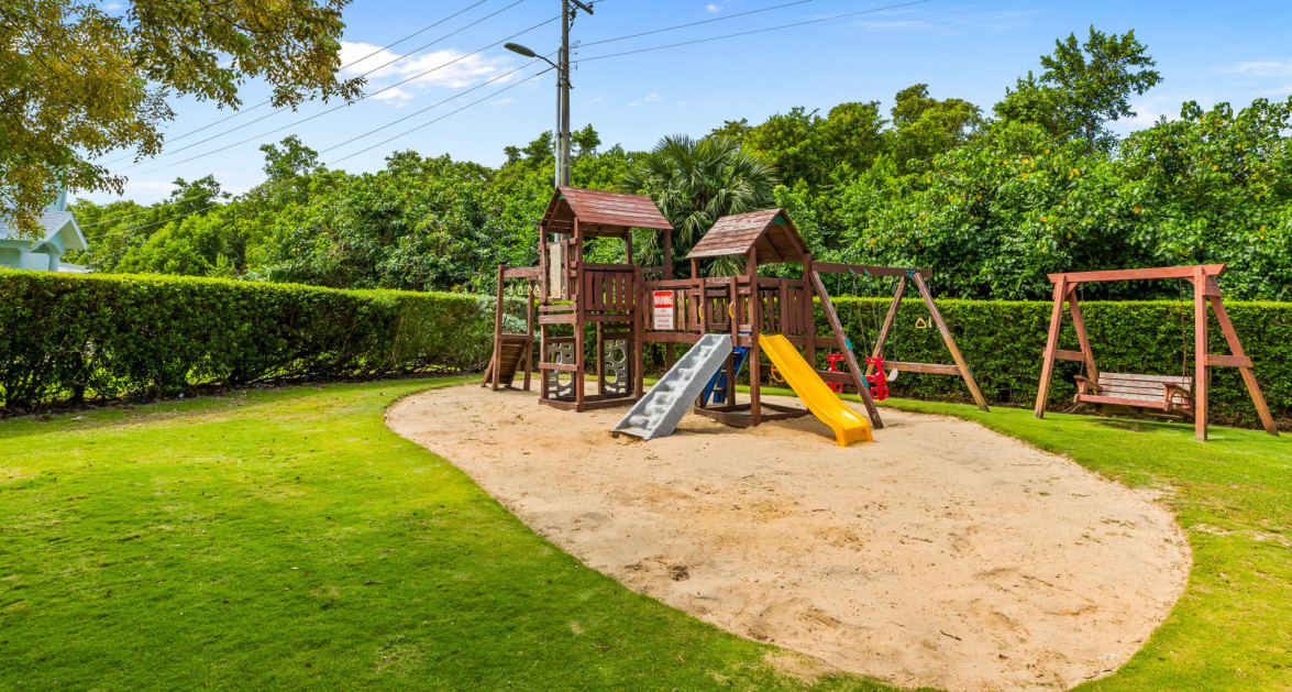 Three Bedroom at Secret Garden | South Sound - Image 14