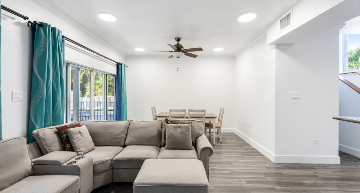 Triumph Village #8 (3 Bed, 3.5 Bath End Unit Townhome) - Image 6