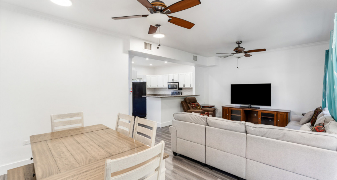 Triumph Village #8 (3 Bed, 3.5 Bath End Unit Townhome) - Image 4