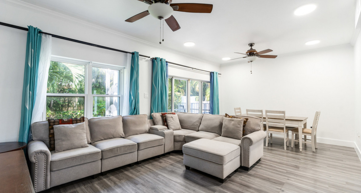 Triumph Village #8 (3 Bed, 3.5 Bath End Unit Townhome) - Image 3