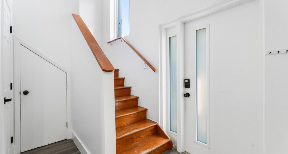 Triumph Village #8 (3 Bed, 3.5 Bath End Unit Townhome) - Image 10