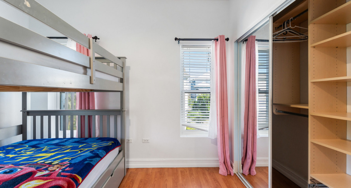 Triumph Village #8 (3 Bed, 3.5 Bath End Unit Townhome) - Image 14