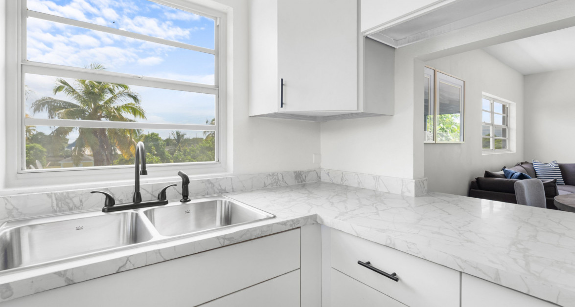 Twinflower Apartment #4 - Image 6