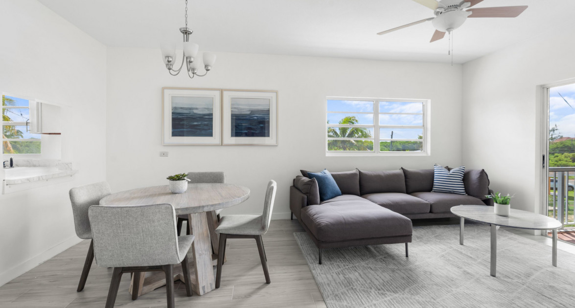 Twinflower Apartment #4 - Image 10