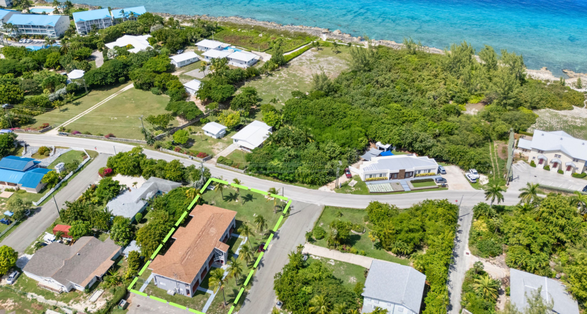 Twinflower Apartment #4 - Image 1