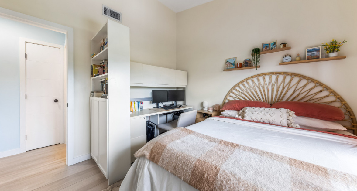 Two Bedroom @ Portofino - Image 13