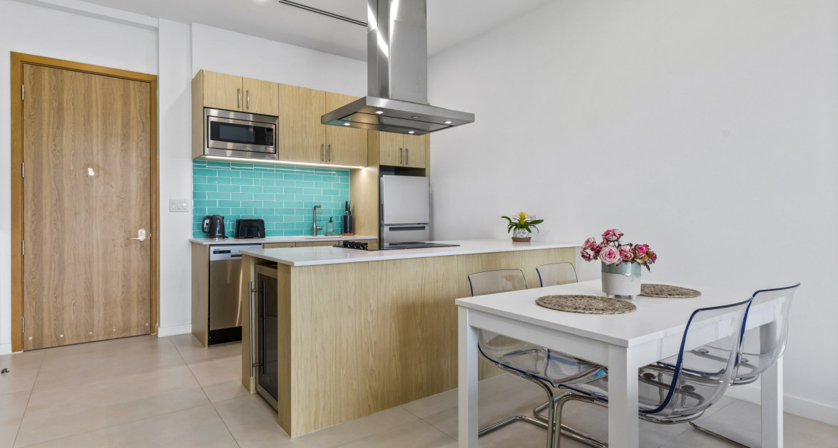 Unit 209  Harbour Walk | Mini-Penthouse with Den and Exclusive Perks - Image 3