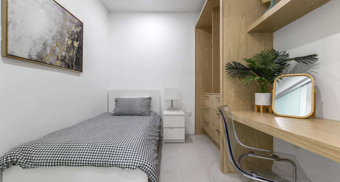 Unit 209  Harbour Walk | Mini-Penthouse with Den and Exclusive Perks - Image 11