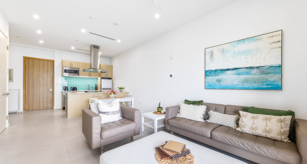 Unit 209  Harbour Walk | Mini-Penthouse with Den and Exclusive Perks - Image 2