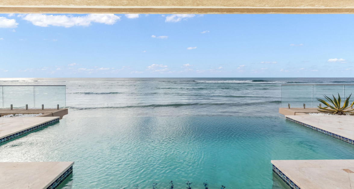 VILLA D'ESTE - PROSPECT POINT WATERFRONT HOME - Image 20