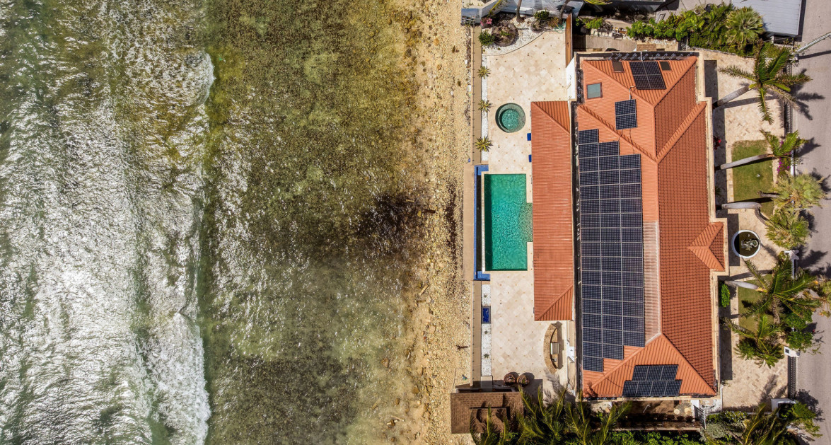 VILLA D'ESTE - PROSPECT POINT WATERFRONT HOME - Image 26