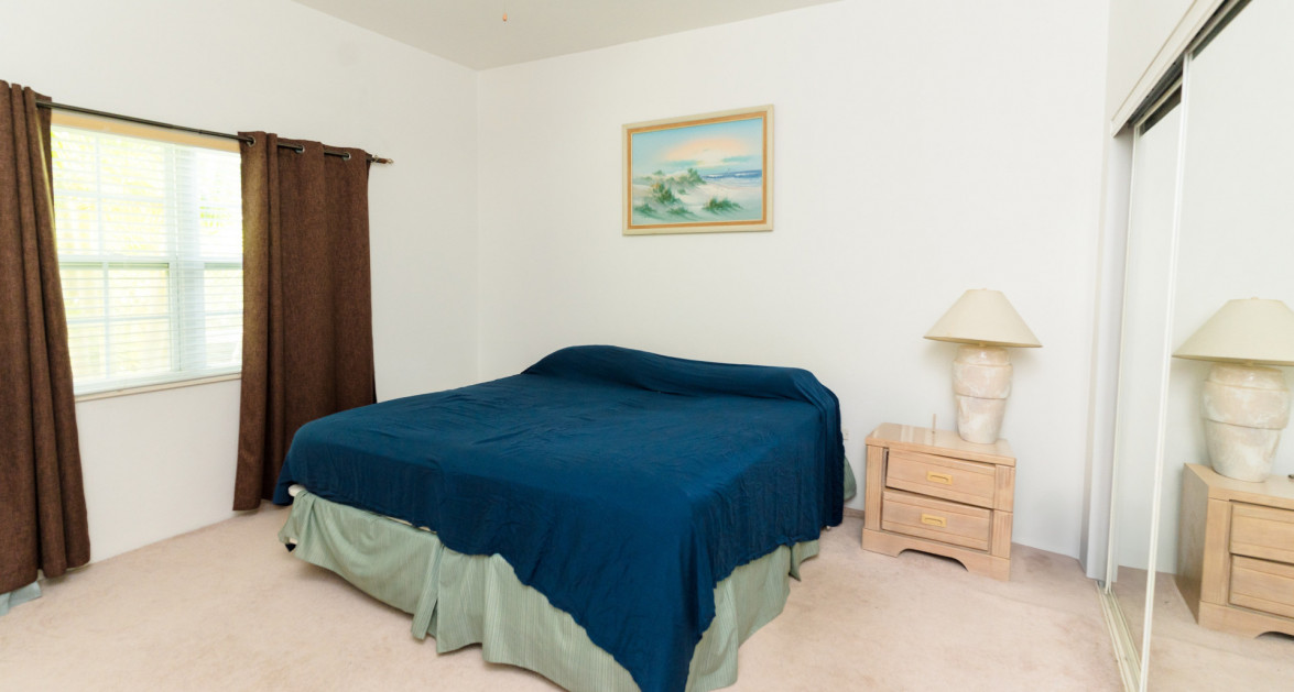 Walkers Road Charming 2bed/2bath Plus Den - Image 8