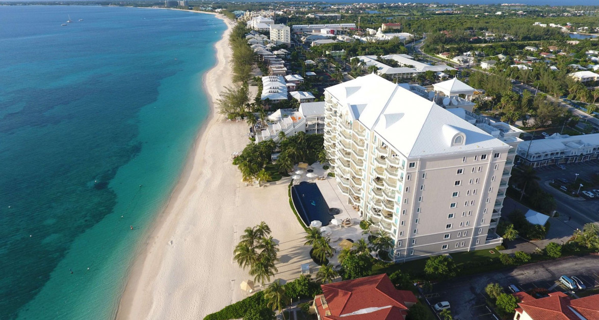 Watercolours - A Magnificent Grand Residence - Image 35