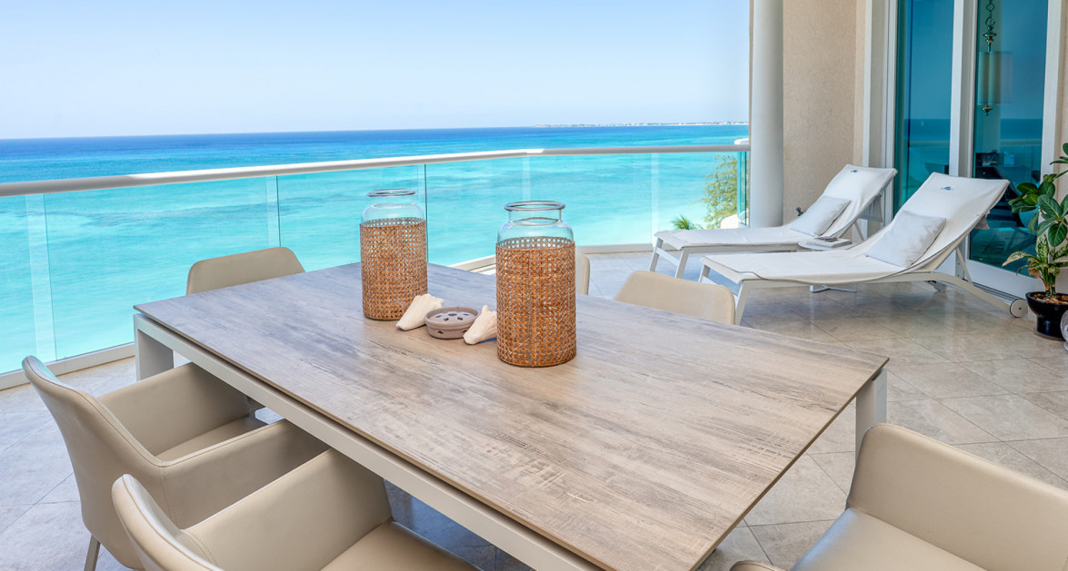 Watercolours - High Floor Location - Image 1