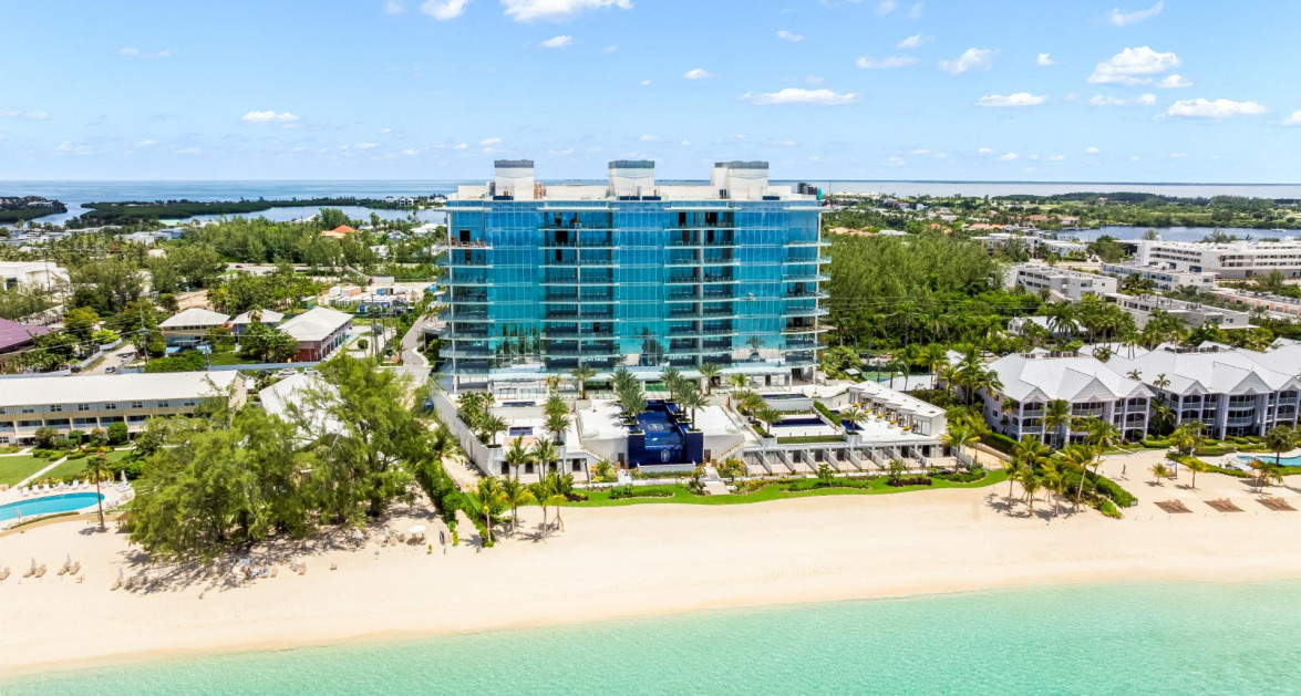 Watermark - Stunning Views Plus 3 Parking & Storage - Image 1