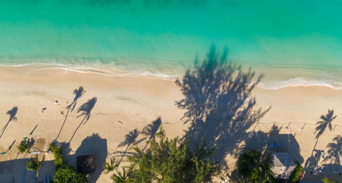 West Bay Road Multi Unit (5 Condo's) Complex in Prime SMB Location Close to Camana Bay - Image 3