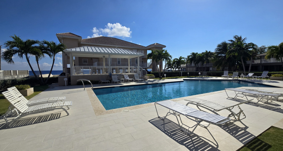 West Bay Water View 2 Bed Condo - Image 13
