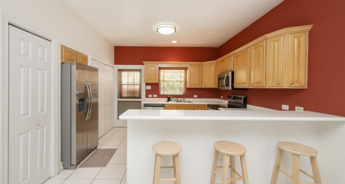 Willow Pointe -  Spacious 2 Bed - Image 2