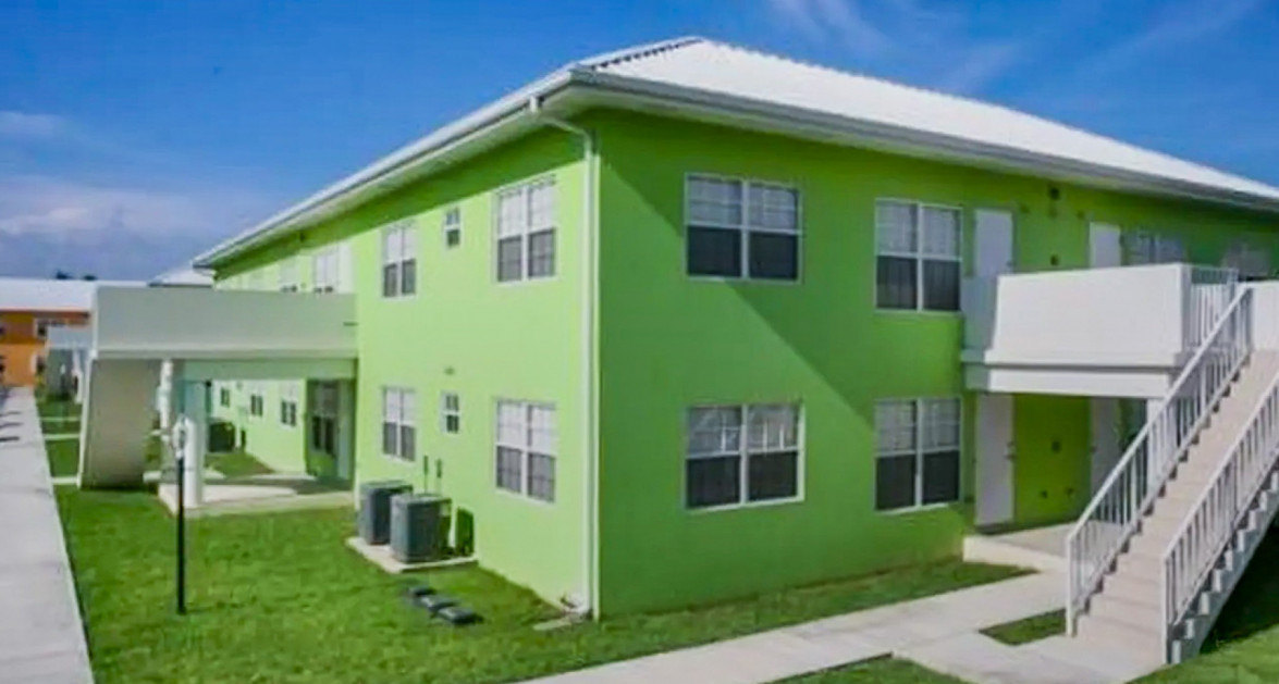 Windsor Lakes #705 - Image 4