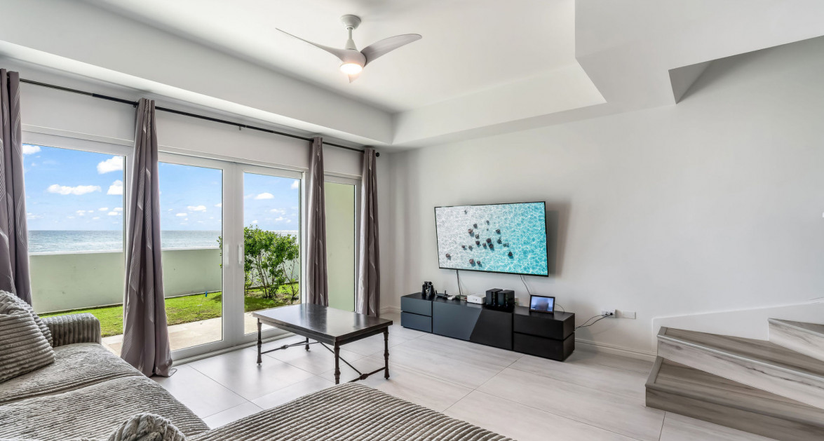 Windsor Village Direct Ocean Front 2 Bedroom - Image 2