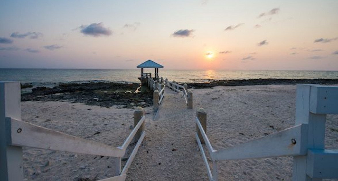 Windsor Village Direct Ocean Front 2 Bedroom - Image 12
