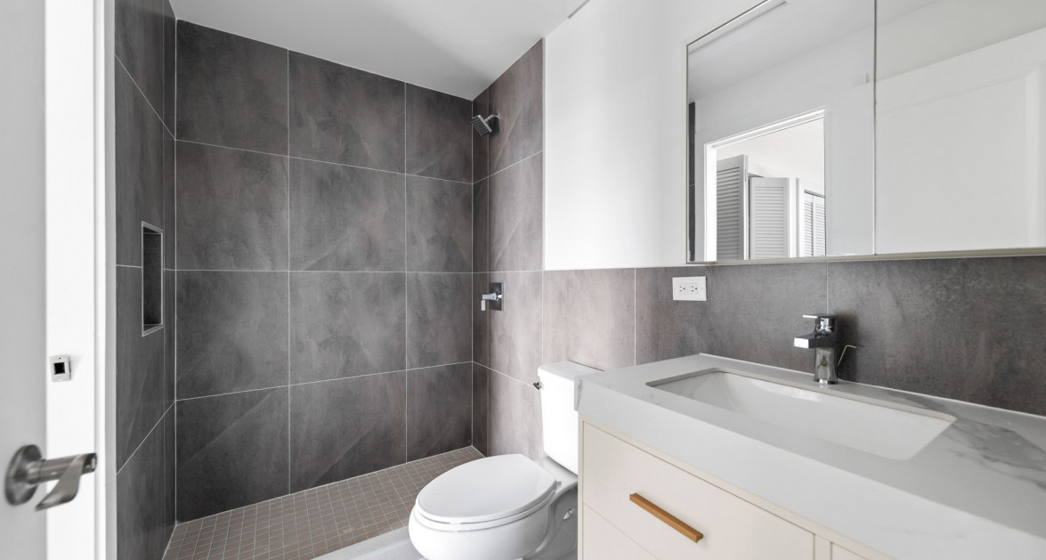 YARL 1 BED #62 PHASE 1 (RENTAL GUARANTEE) - Image 3