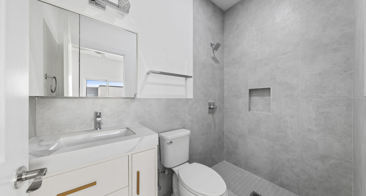 Yarl 2 Bed Townhouse #105 Phase 3 - Image 8