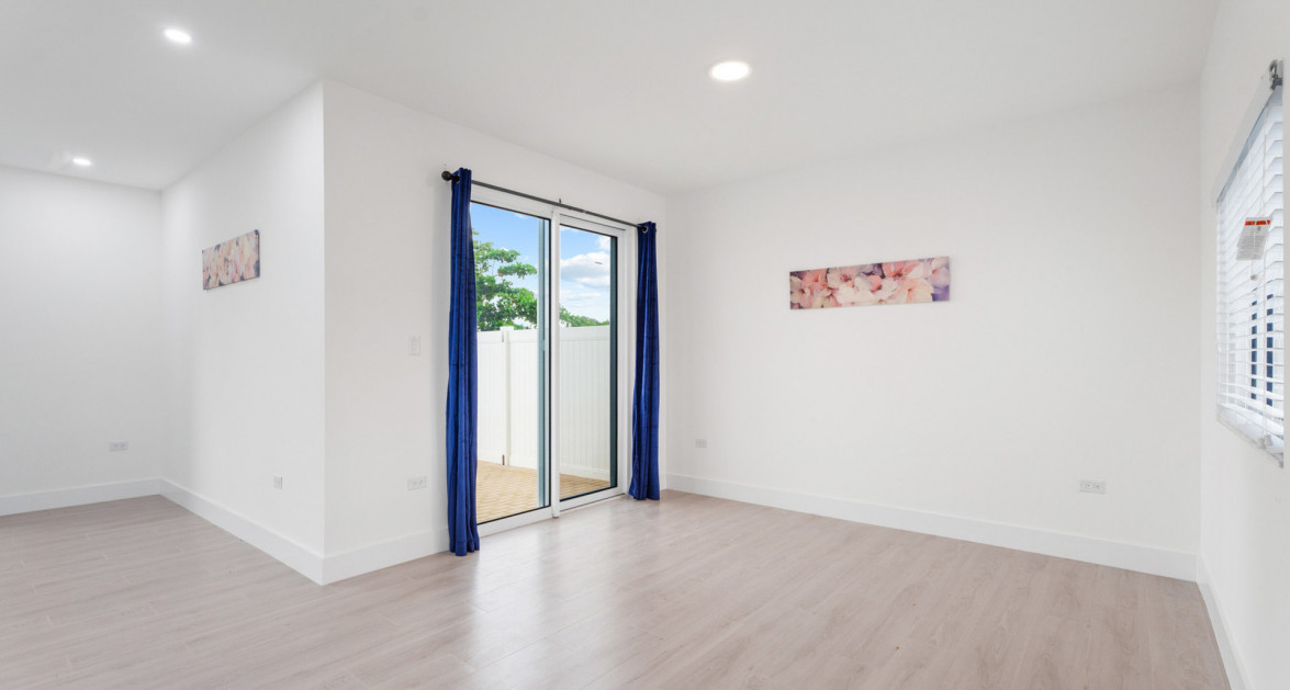 YARL 3 BED, 3 BATH TOWNHOME #88 (END UNIT) - Image 4