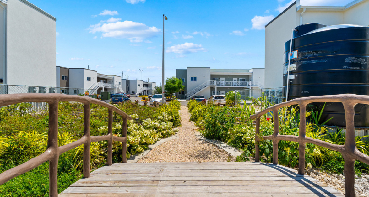 YARL 3 BED, 3 BATH TOWNHOME #88 (END UNIT) - Image 37