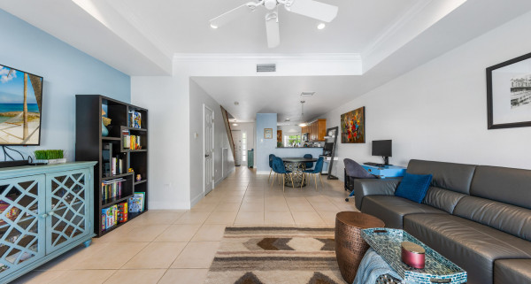 10 Sawgrass | Lovely 2-Bed/ 2.5-Bath Townhome In Low-Density, Family-Friendly Setting