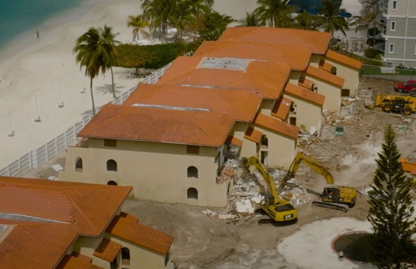 Lacovia – Demolition Commences