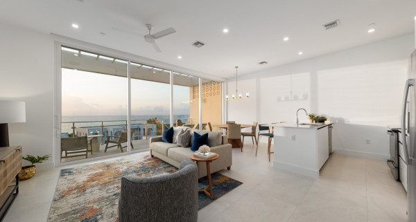 21 SUNSET POINT- 3RD FLOOR OVERSIZED 1 BED/ 1.5 BATH CONDO | PHENOMENAL VIEWS!