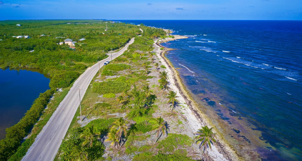 Brac South Coast 1.25acre Beach Lot