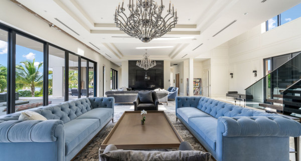 Brand New Vista Del Mar Home