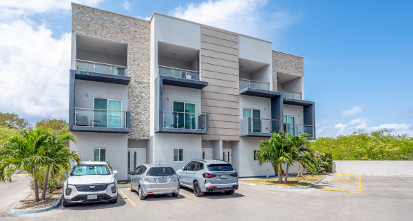 La Paidion - 3 Bed Corner Unit In Gated Community