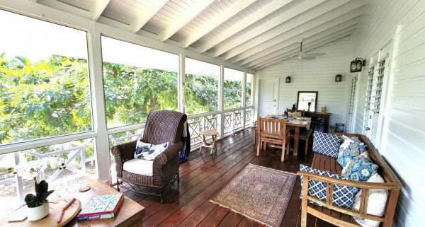 Lahala Treehouse Cottage