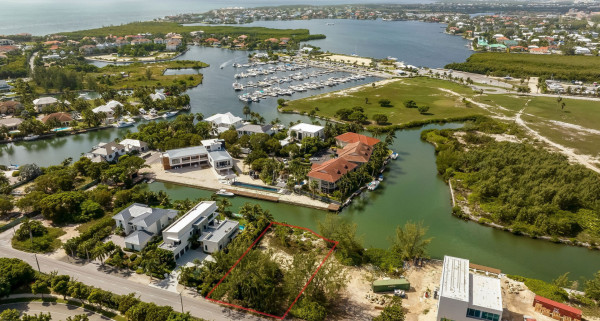 North Creek At The Yacht Club