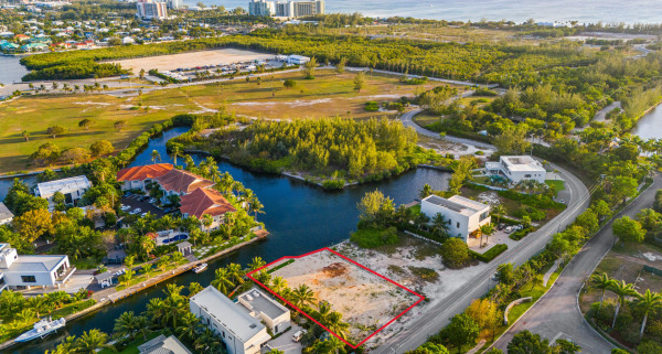 North Creek At The Yacht Club | Fenced, Gated And With New Dock